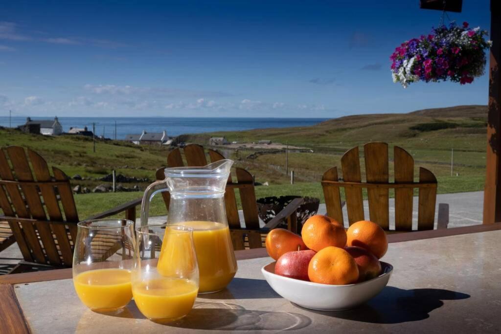 West Horizon Holiday Cottage Lochinver Bagian luar foto