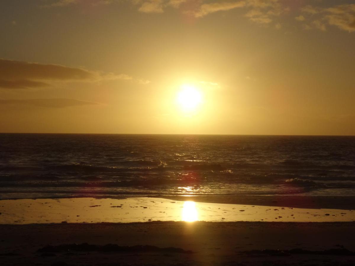 West Horizon Holiday Cottage Lochinver Bagian luar foto